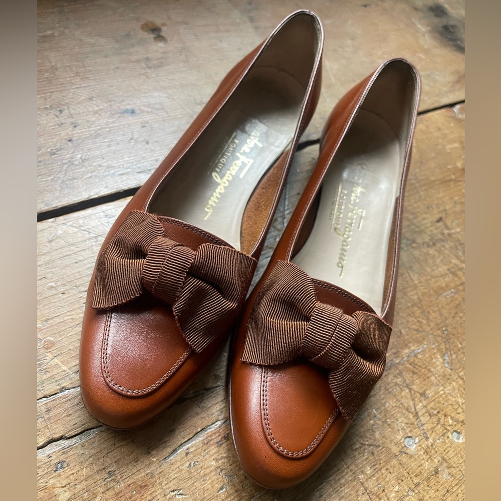 Salvatore Ferragamo shoes 5 1/2